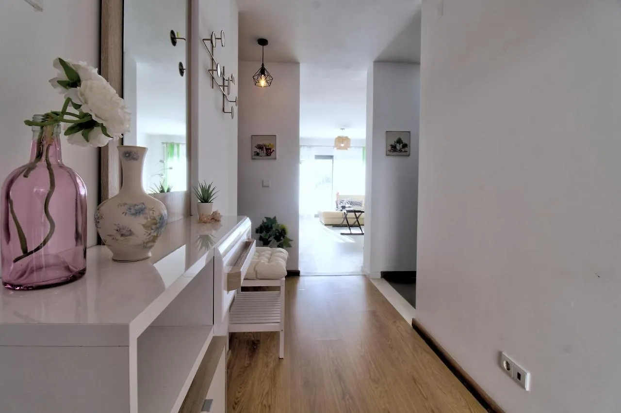 Apartamento Center Location, Ac, Swimming Pool, And Parking Olhão 0*,  Portugal